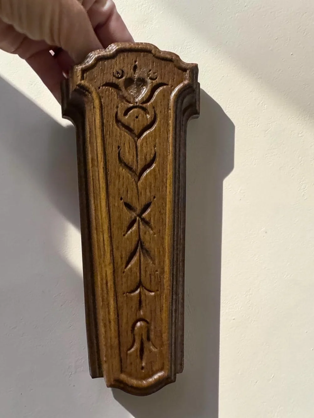 Vintage 1981 HOMCO Syroco Faux Wood Wall Pocket Floral Heart Folk Art Decor